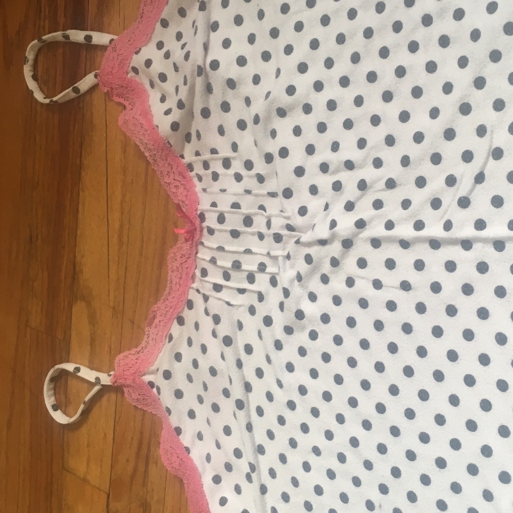 Sleepware - Picture 2 of 3
